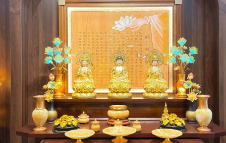 Bàn Thờ Phật Chung Cư Đẹp, Trang Nghiêm, Gọn Gàng Cho Không Gian Hiện Đại